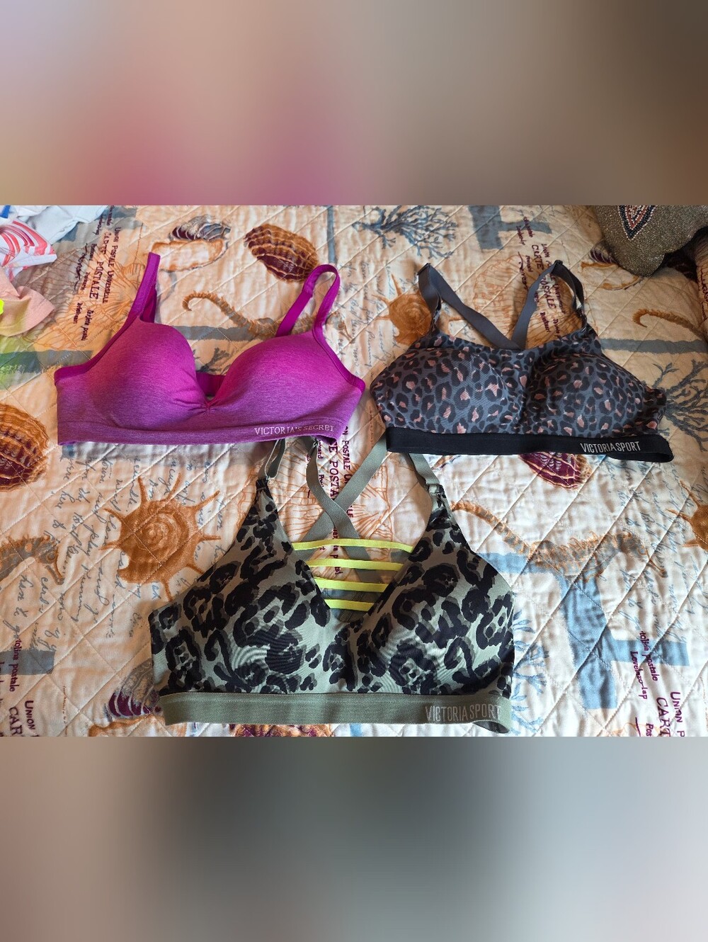 Victoria's Secret Sports Bra Lot
